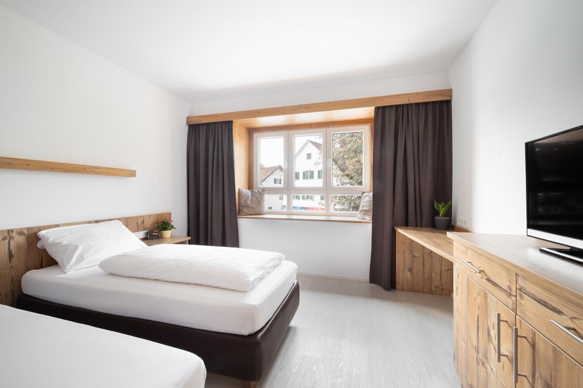 Snooze Apartments Holzkirchen  Bagian luar foto